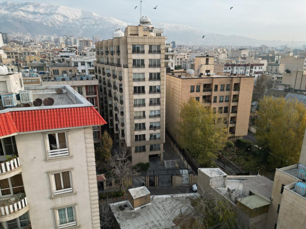 ساختمان مسکونی بهسازان (دیباجی)