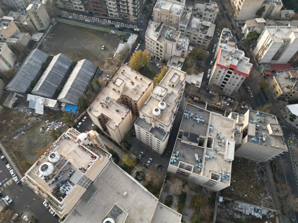 ساختمان مسکونی بهسازان (دیباجی)