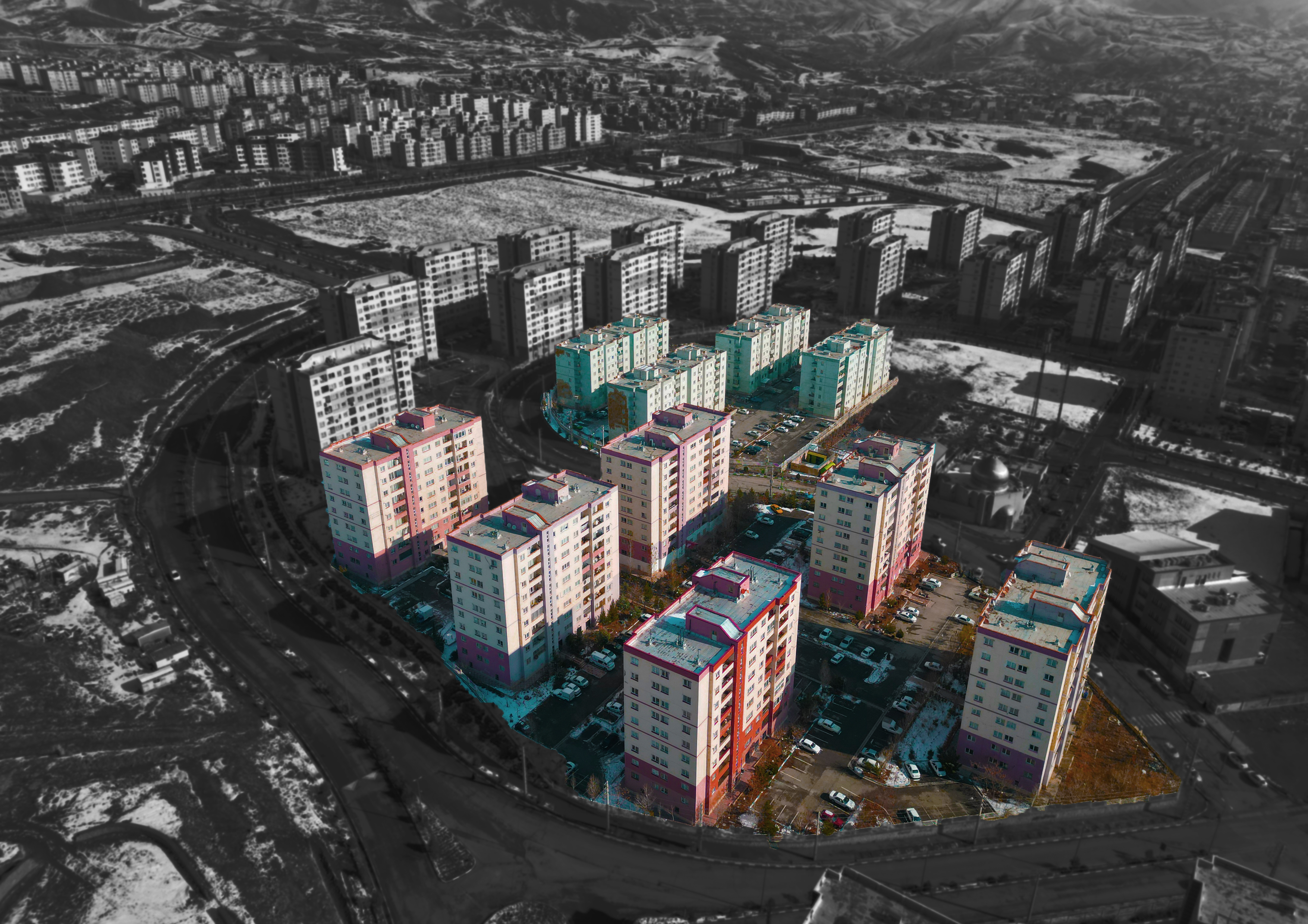 مجتمع مسکونی بهمن و سرو